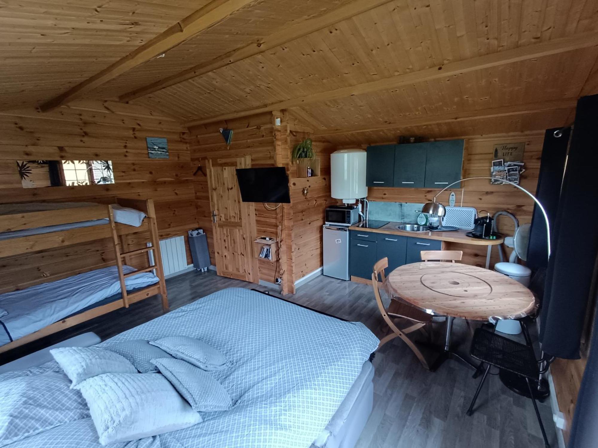 Gite Les Chalets Du Fliers Verton Meubles De Tourisme Classes 2 Etoiles Berck Zimmer foto