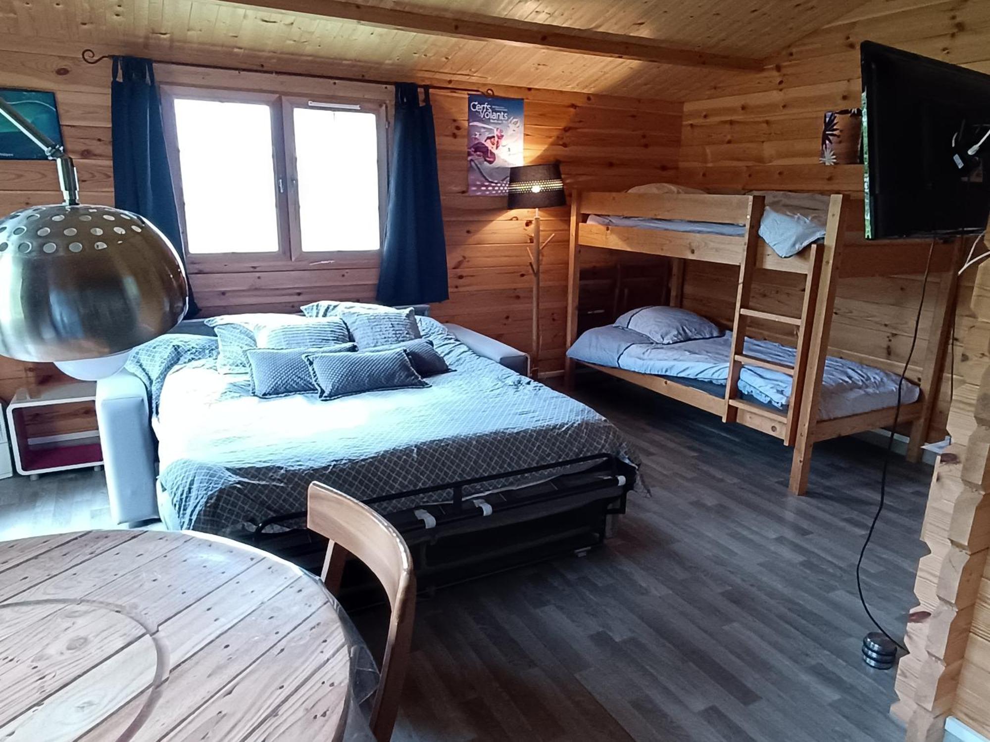 Gite Les Chalets Du Fliers Verton Meubles De Tourisme Classes 2 Etoiles Berck Zimmer foto